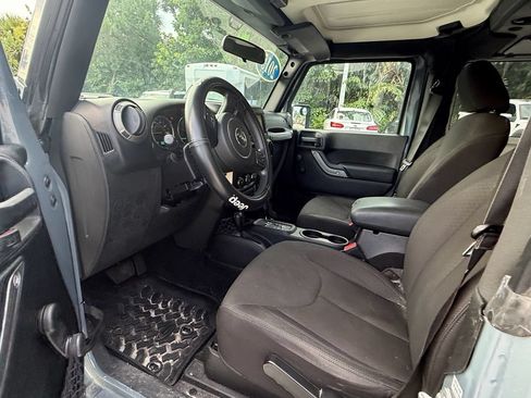 Used 2015 Jeep Wrangler Sport AWD/4WD image 10