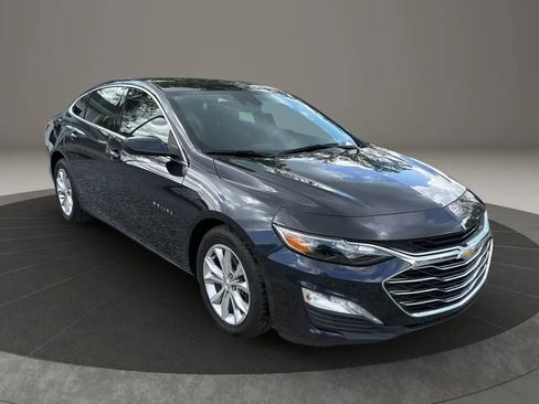 Used 2023 Chevrolet Malibu LT FWD image 18
