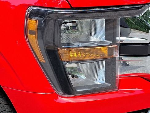 Used 2023 Ford F150 XLT image 10