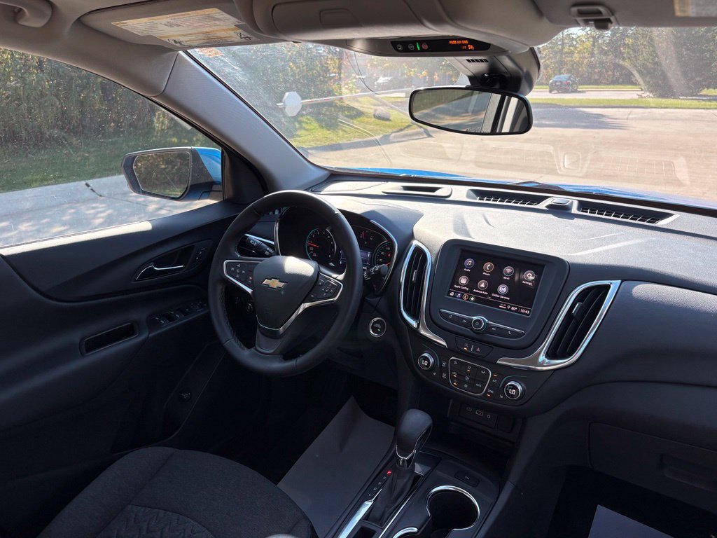 Used 2024 Chevrolet Equinox LT FWD image 30
