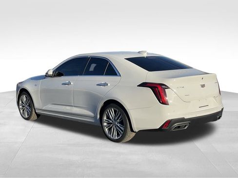 Used 2022 Cadillac CT4 Premium Luxury image 5