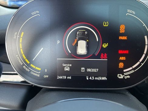 Used 2024 MINI Cooper SE image 12