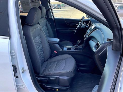Used 2019 Chevrolet Equinox LT image 7