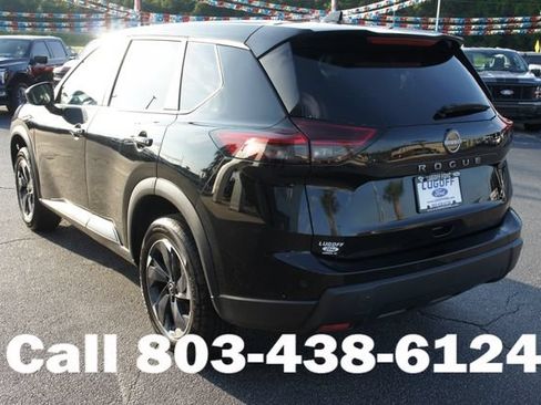 Used 2025 Nissan Rogue SV FWD image 25