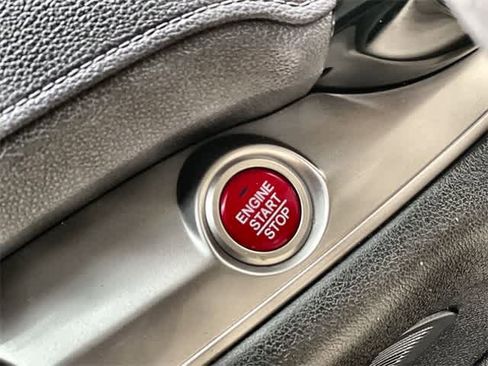 Used 2015 Honda CR-V EX image 28