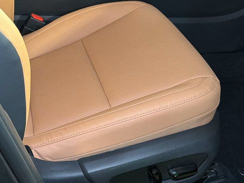 Certified 2025 Lexus NX 350h AWD w/ Accessory Package (Z2) image 12
