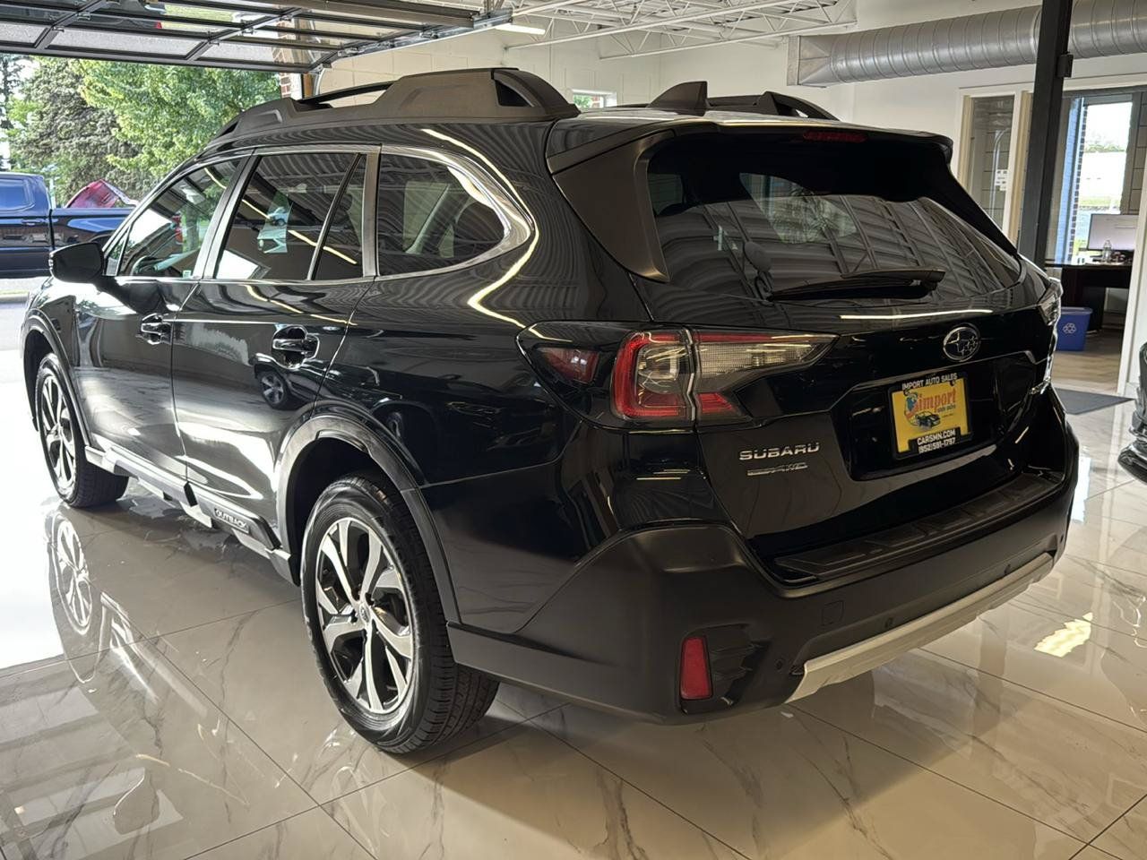 Used 2022 Subaru Outback Limited AWD/4WD image 6