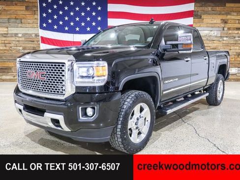 Used 2015 GMC Sierra 2500 Denali w/ Duramax Plus Package AWD/4WD image 55