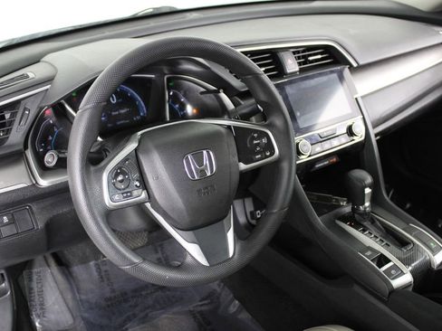 Used 2016 Honda Civic EX image 17