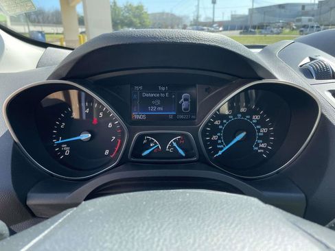 Used 2014 Ford Escape SE w/ Equipment Group 201A image 28