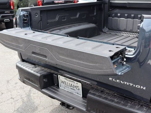 New 2026 GMC Sierra EV Elevation w/ Premium Package AWD/4WD image 9
