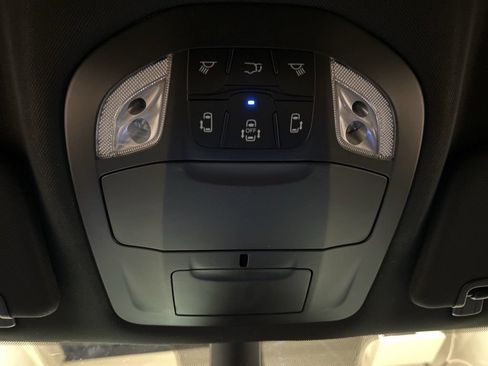 New 2026 Chrysler Pacifica Select FWD image 24