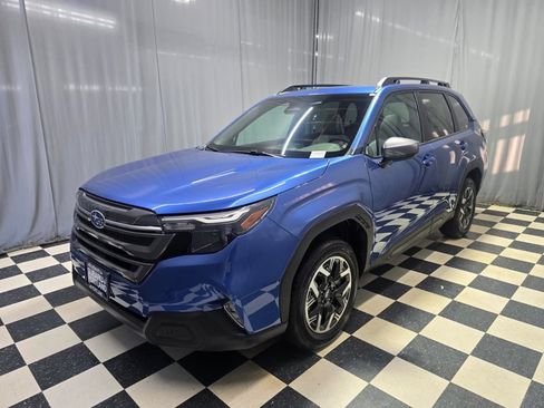New 2026 Subaru Forester Premium AWD/4WD image 1