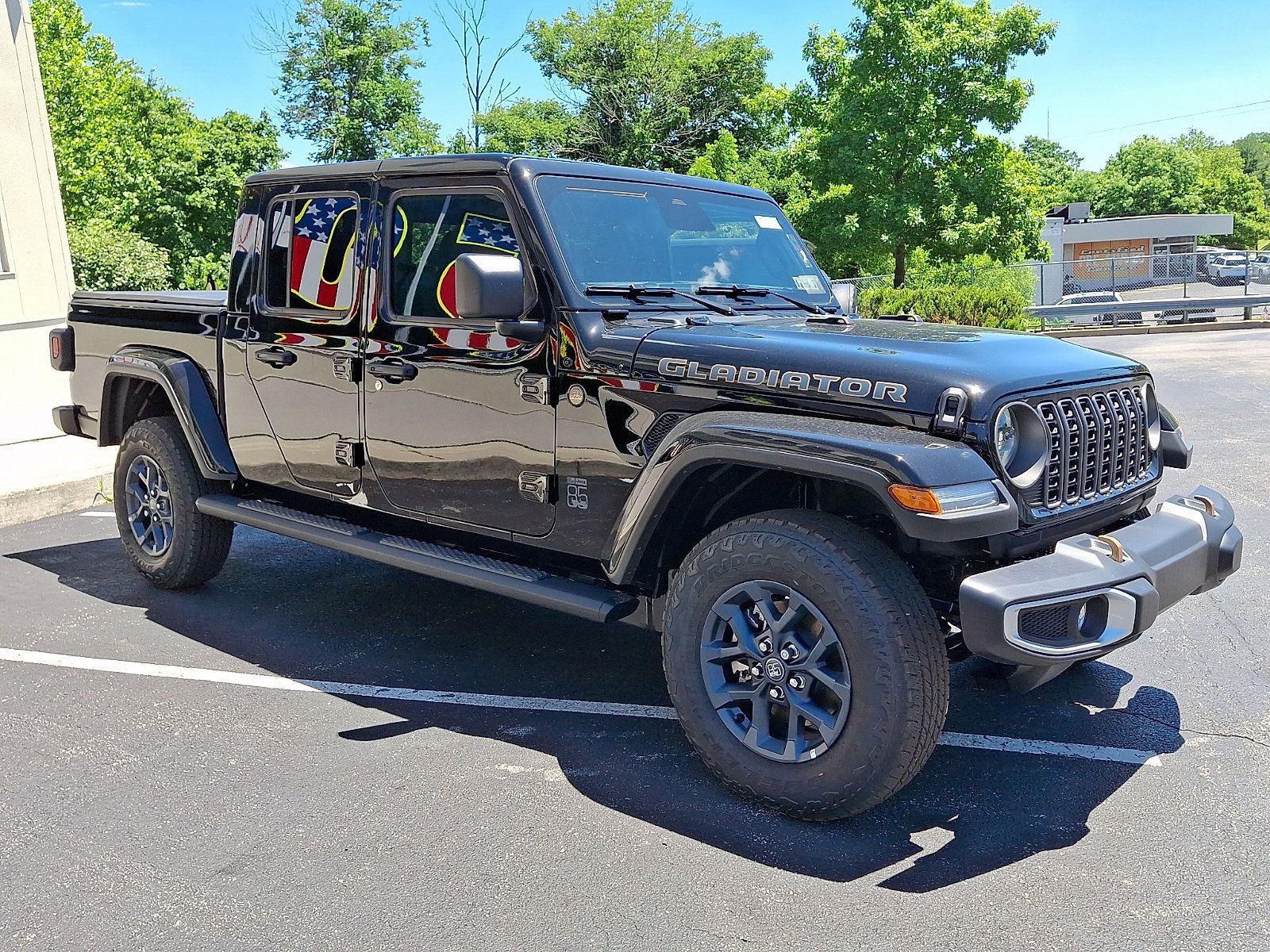 New 2026 Jeep Gladiator Sport AWD/4WD image 2