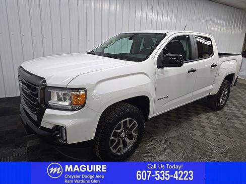 Used 2022 GMC Canyon AT4 AWD/4WD image 10