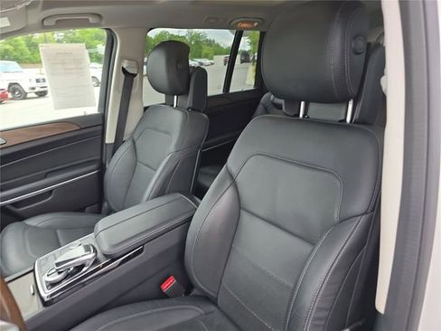 Used 2019 Mercedes-Benz GLS 550 4MATIC image 22