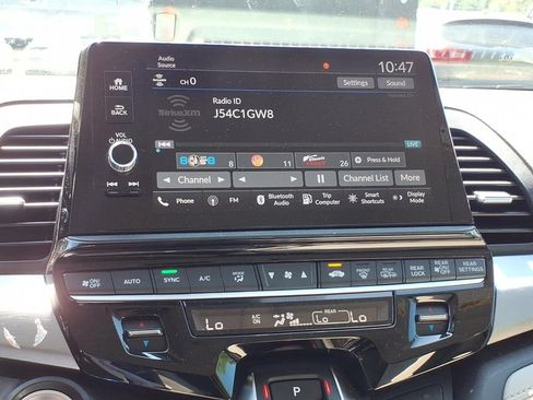 Used 2025 Honda Odyssey EX-L image 14