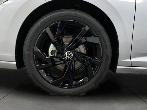 New 2025 Volkswagen Jetta SE image 11