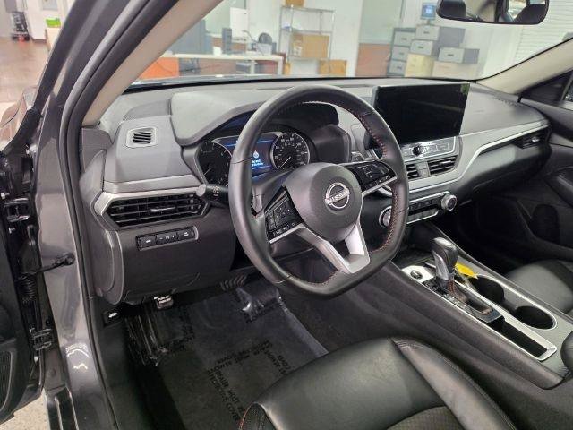 Used 2026 Nissan Altima 2.5 SR FWD image 8