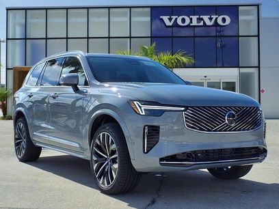 New 2026 Volvo XC90 B5 Plus