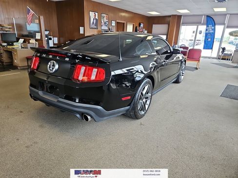 Used 2012 Ford Mustang Shelby GT500 w/ Electronics Pkg RWD image 4