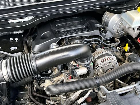 Used 2019 RAM 1500 Big Horn RWD image 37
