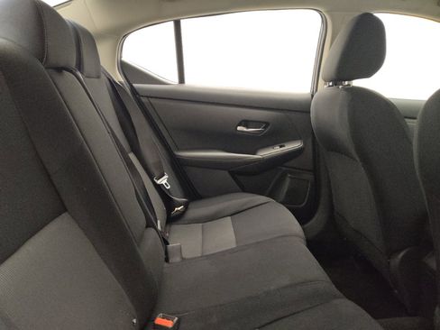Used 2021 Nissan Sentra SV FWD image 19