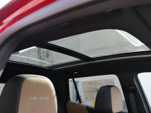 New 2026 Chevrolet Equinox ACTIV w/ Convenience Package III image 24