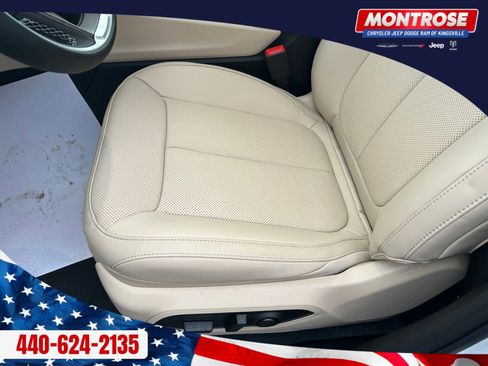 New 2025 Jeep Grand Cherokee L Limited w/ Luxury Tech Group II AWD/4WD image 19