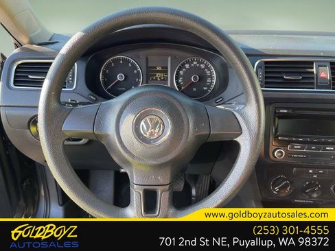 Used 2014 Volkswagen Jetta SE FWD image 17