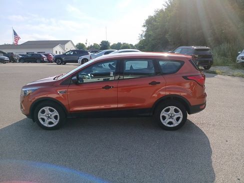 Used 2019 Ford Escape S FWD image 3