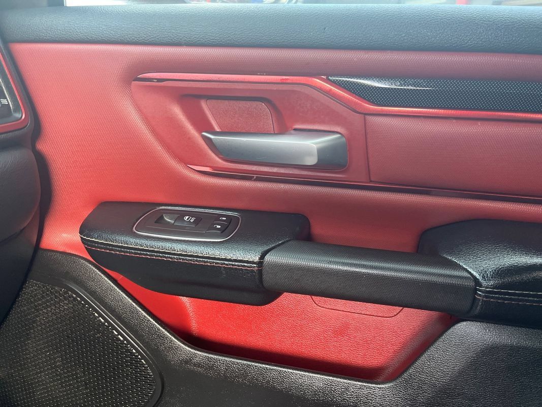 Used 2019 RAM 1500 Rebel AWD/4WD image 17