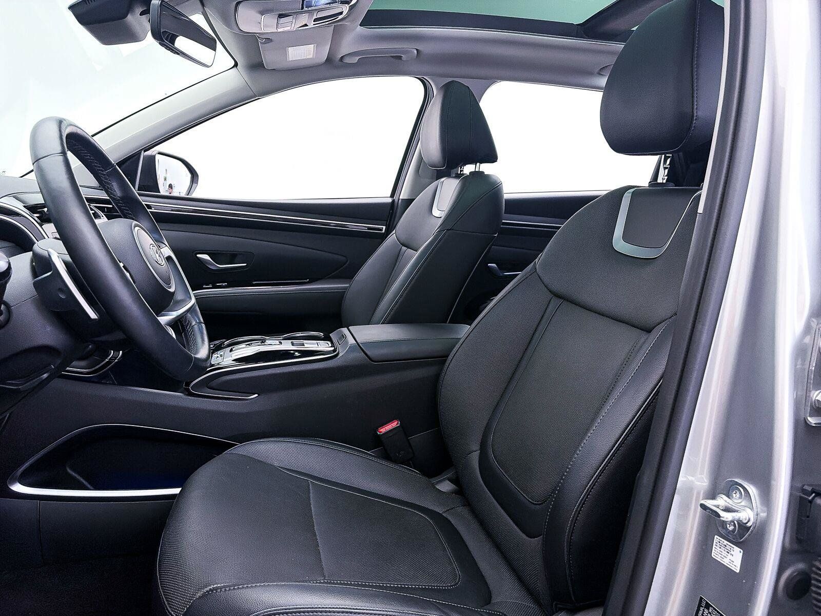 Used 2024 Hyundai Tucson Limited FWD image 19
