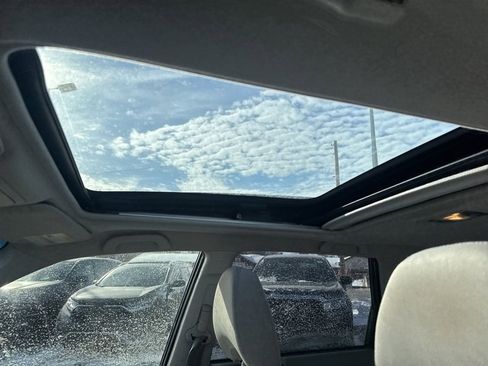 Used 2012 Subaru Forester 2.5X Premium w/ All-Weather Pkg image 13