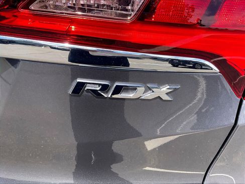 Used 2018 Acura RDX FWD w/ Technology Package image 10