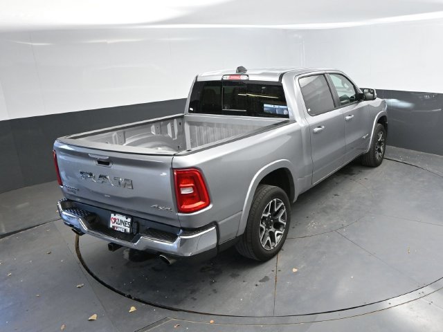 Used 2026 RAM 1500 Laramie AWD/4WD image 35