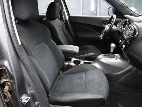 Used 2015 Nissan Juke SV image 15