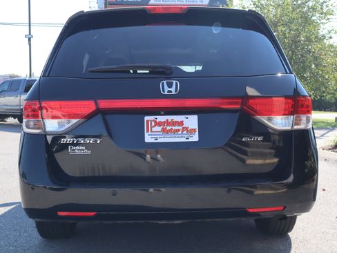 Used 2017 Honda Odyssey Touring Elite image 8