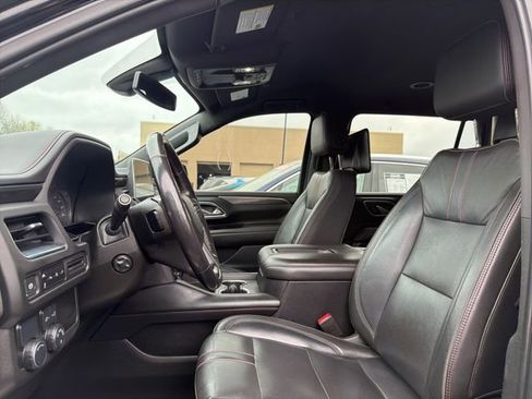 Used 2021 Chevrolet Suburban RST w/ Luxury Package image 16