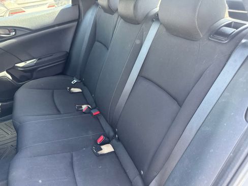 Used 2018 Honda Civic Sport image 17