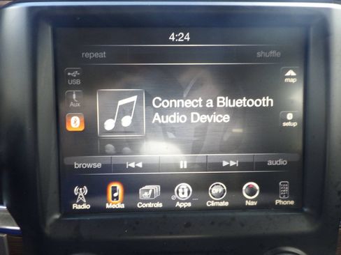 Used 2017 RAM 1500 Laramie w/ Convenience Group AWD/4WD image 23