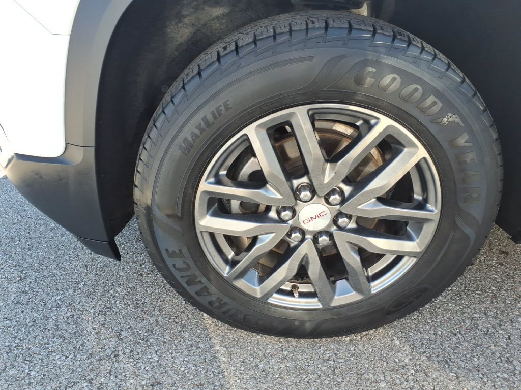 Used 2018 GMC Acadia SLT FWD image 5