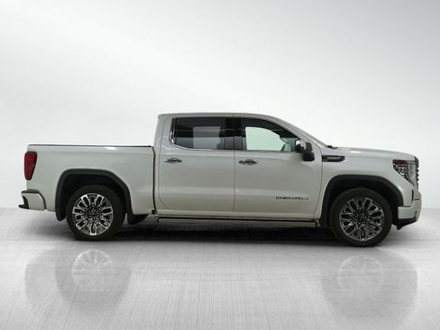Used 2023 GMC Sierra 1500 Denali Ultimate image 7