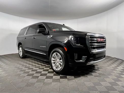 Used 2024 GMC Yukon XL SLT image 10