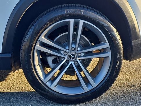 Used 2022 Mercedes-Benz GLE 350 4MATIC image 38