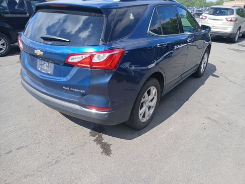 Used 2020 Chevrolet Equinox Premier AWD/4WD image 2