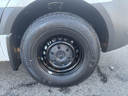 New 2026 Mercedes-Benz Sprinter 144 Cargo image 9