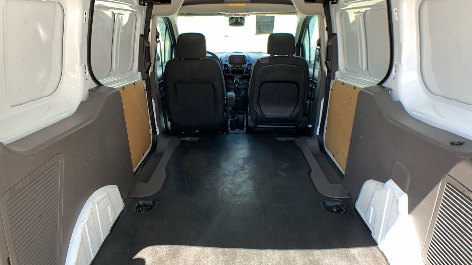 Used 2022 Ford Transit Connect XL FWD image 25