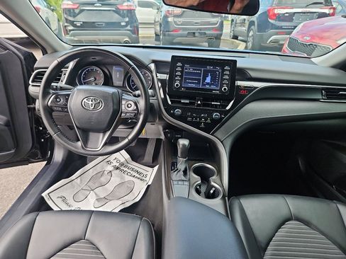 Used 2023 Toyota Camry SE FWD image 21