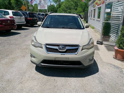 Used 2014 Subaru Crosstrek 2.0i Limited AWD/4WD image 2